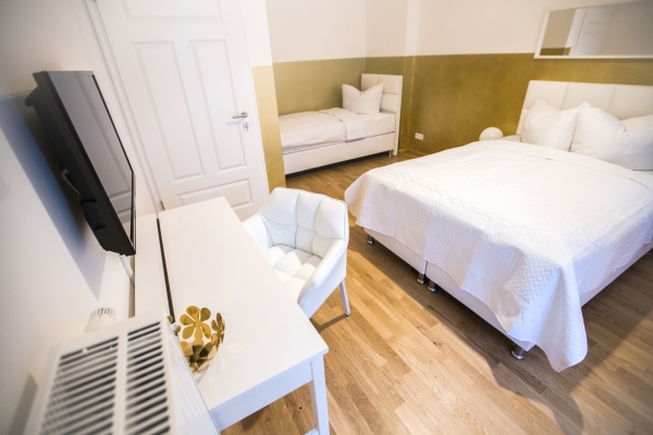 Hotel Stadthaus by Luga Homes